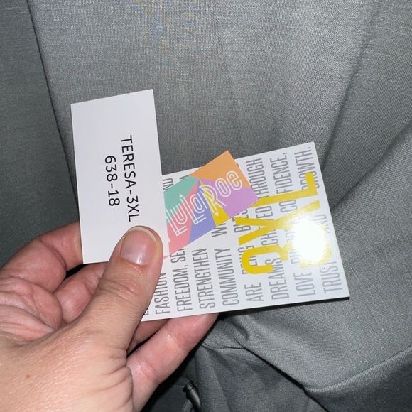 LuLaRue “Teresa cinched cowl neck pullover” long sleeve sweater women’s - Picture 2 of 11